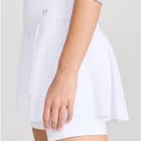 NWT SIZE XL/XXL EleVen by Venus Williams White Bike Shorts for Active Style - Picture 2 of 9